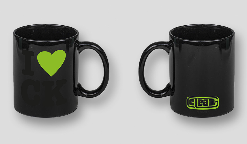Tassen mit CleanKohl Logo – Markenpräsenz im Alltag